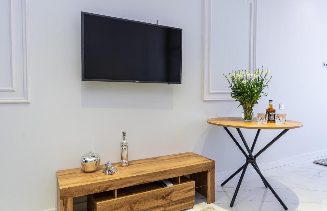 Fashionable Apartments. Smartplaza Metro Minskaya. Obolon Kiew Exterior foto