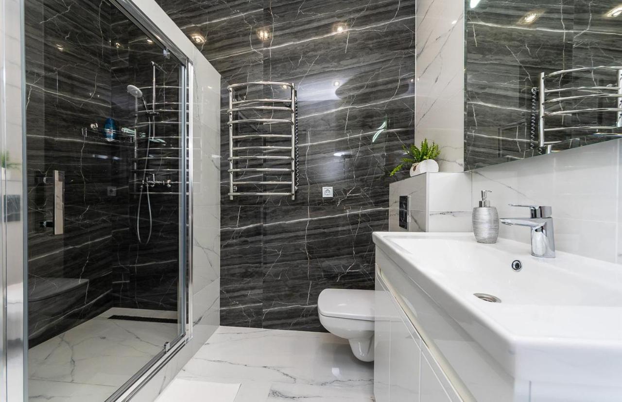 Fashionable Apartments. Smartplaza Metro Minskaya. Obolon Kiew Exterior foto